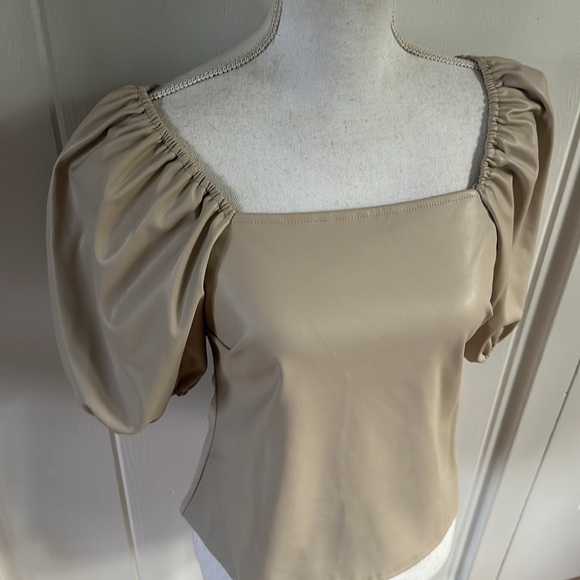 Boston Proper Faux Leather Puff Sleeve top! So cute - Picture 4 of 8